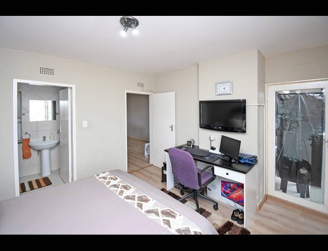 4 BEDROOM APARTMENT FOR SALE IN FORDSBURG